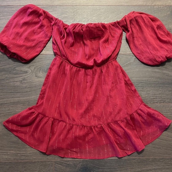 Francesca MI AMI Off Shoulder Dress Red with Metallic Thread - Size XS - Picture 3 of 4